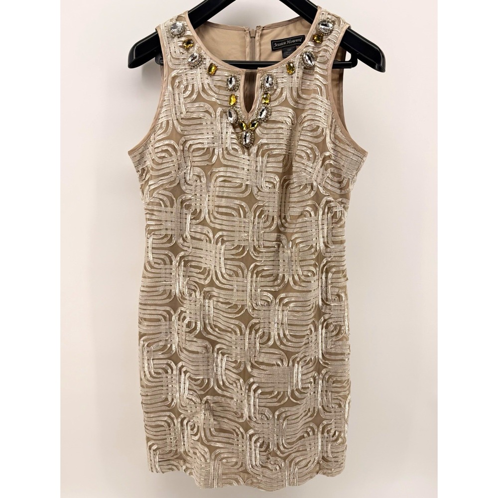Jessica Howard women's Beige Beaded Embroidered Mesh Sheath Dress Sleeveless 10P